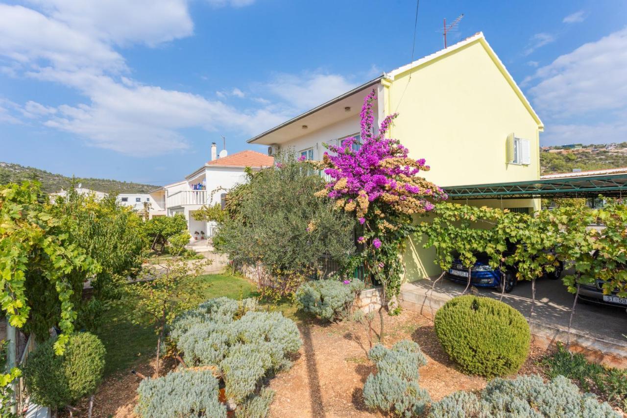 Seaside Holiday House Poljica, Trogir - 5161 Marina Zewnętrze zdjęcie