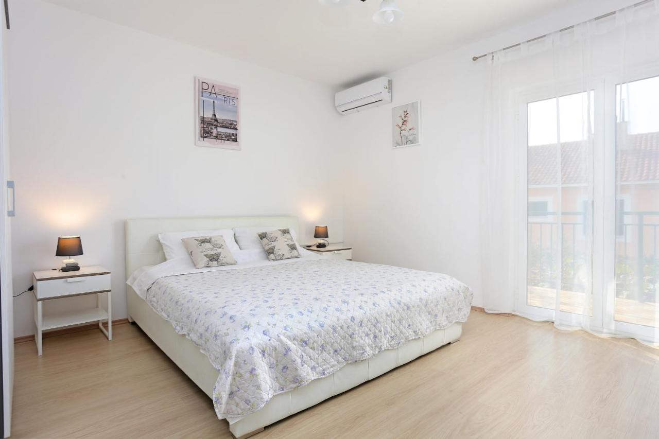 Seaside Holiday House Poljica, Trogir - 5161 Marina Zewnętrze zdjęcie